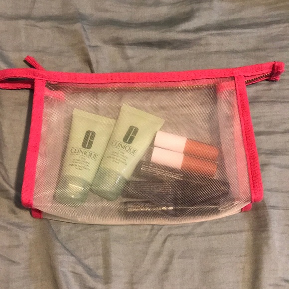 Clinique 8 pieces travel size - Picture 8 of 8